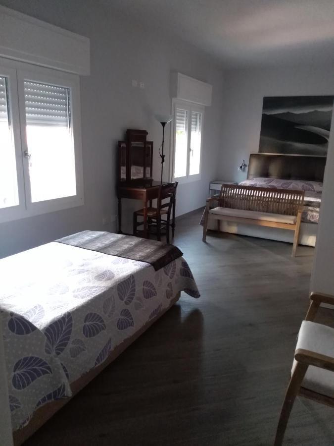 Vierbettzimmer mit eigenem Bad